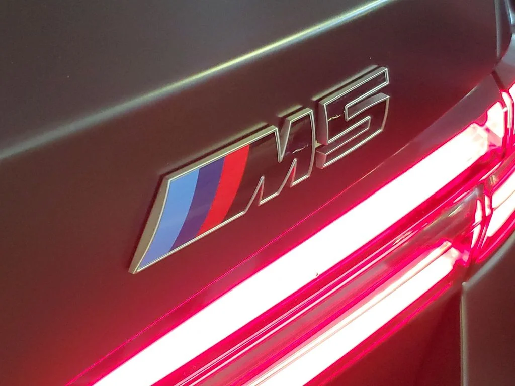 New 2027 Gray BMW Base image 6