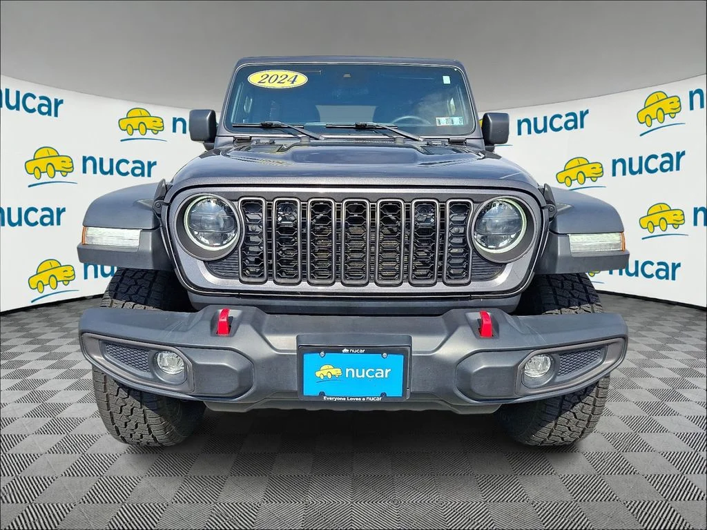 Used 2024 Gray Jeep Rubicon image 2