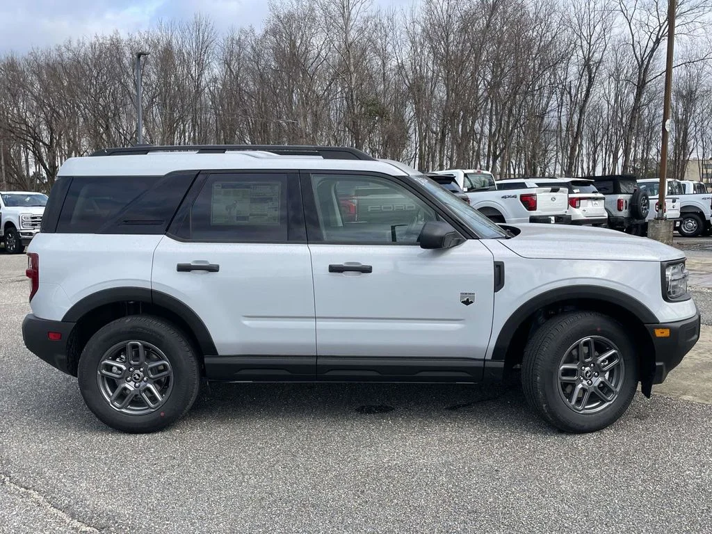 New 2026 White Ford Big Bend image 2