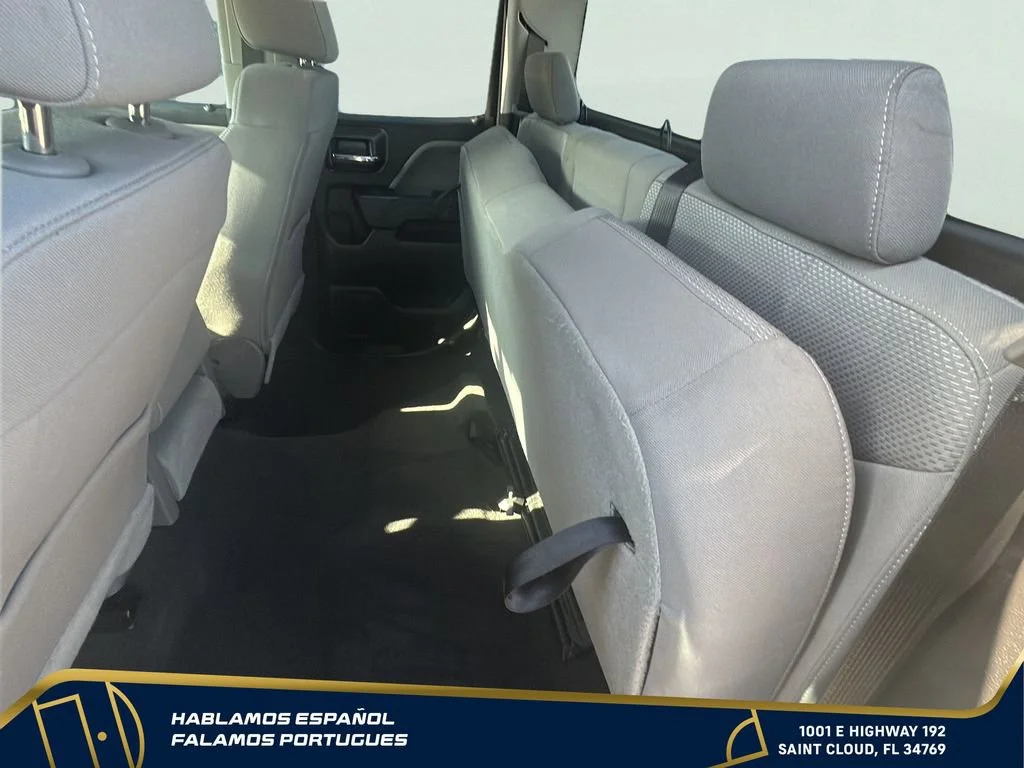 Used 2019 SILVER ICE METALLIC Chevrolet Custom image 20
