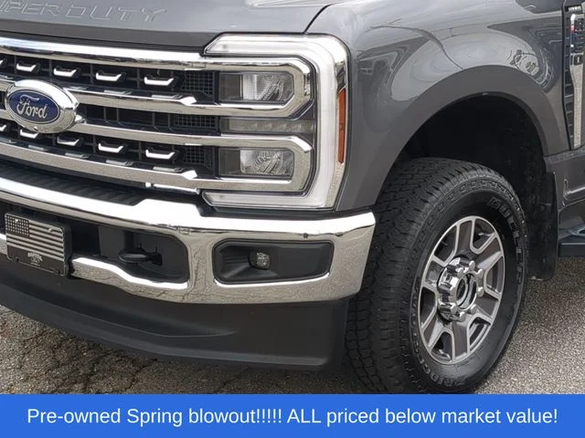 Used 2024 Gray Ford Lariat image 17