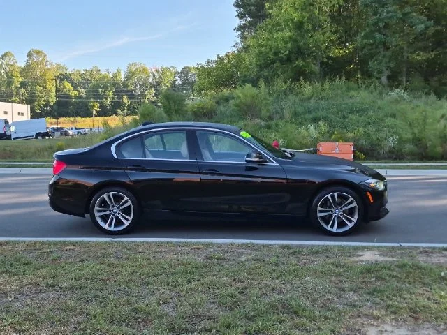 Used 2018 Black BMW 330i image 14