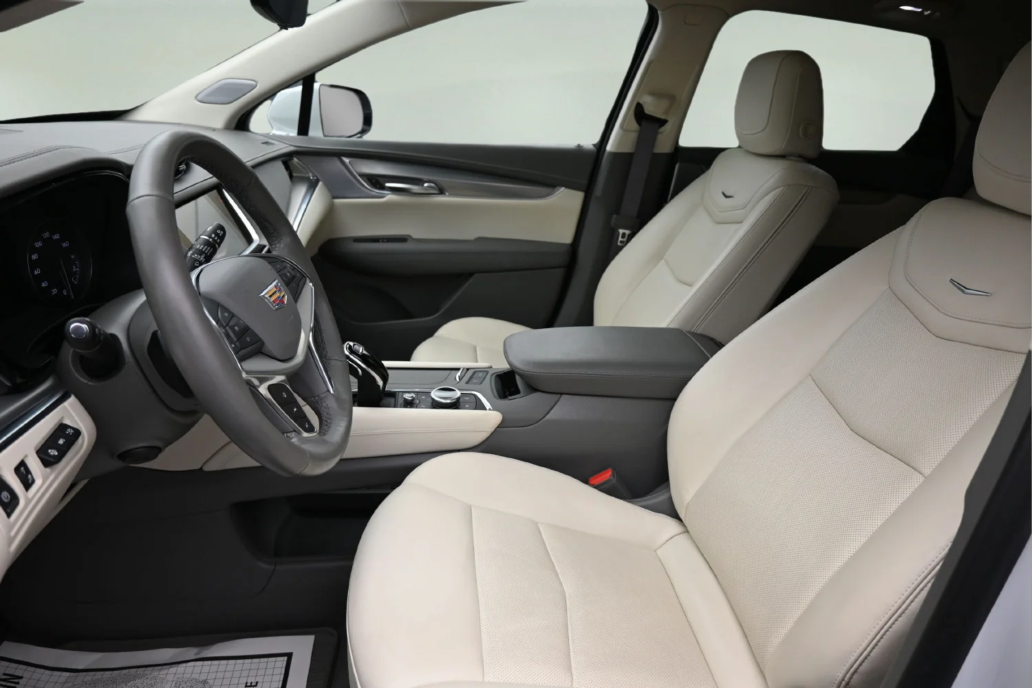 Used 2024 Crystal White Tricoat Cadillac Premium Luxury image 8