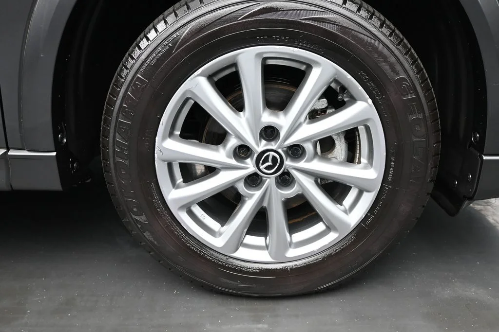Used 2024 Gray Mazda 2.5 S Preferred Package image 2
