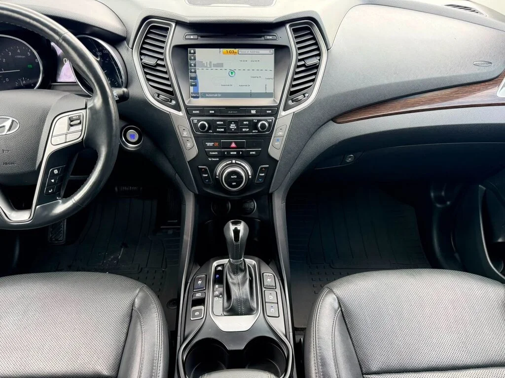 Used 2017  Hyundai AWD 2.0T Ultimate Dilawri Certified   Local BC   R image 10