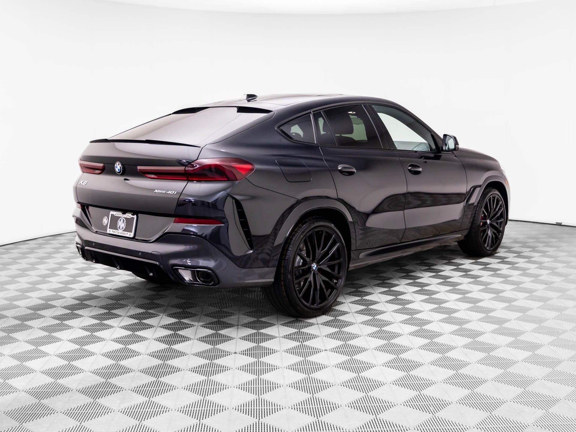 New 2027 Black Sapphire Metallic BMW xDrive40i image 5