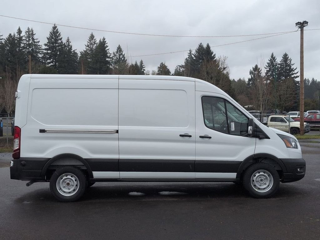 New 2026 Oxford White Ford Cargo Van image 37