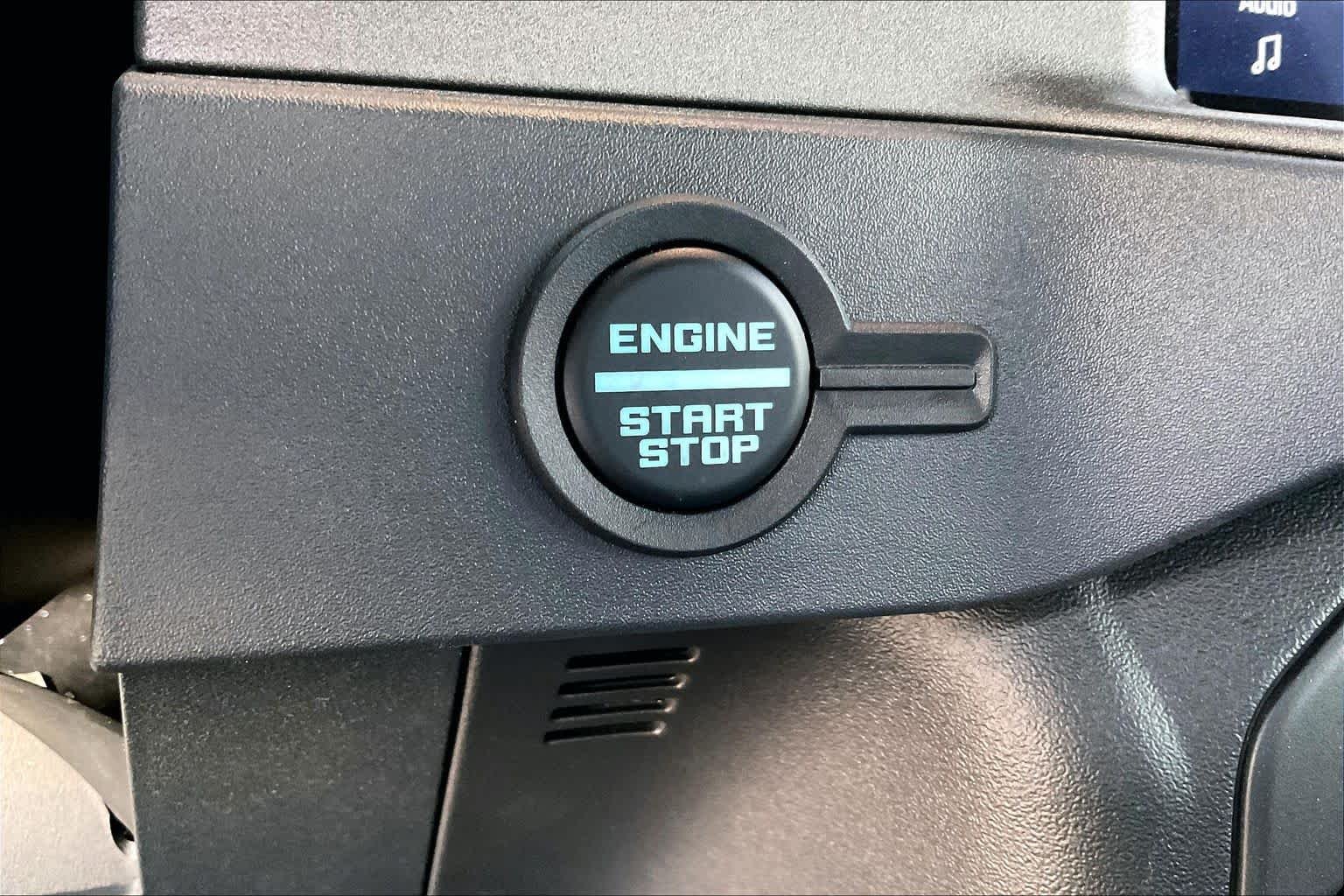 New 2026 Oxford White Ford Big Bend® image 17