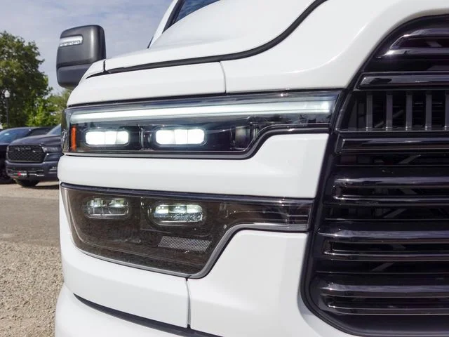New 2026 Bright White Clear-Coat Exterior Paint RAM Laramie image 3