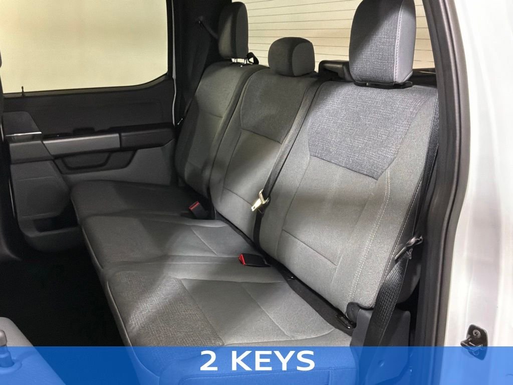 Certified Used 2025 Oxford White Ford XLT image 18