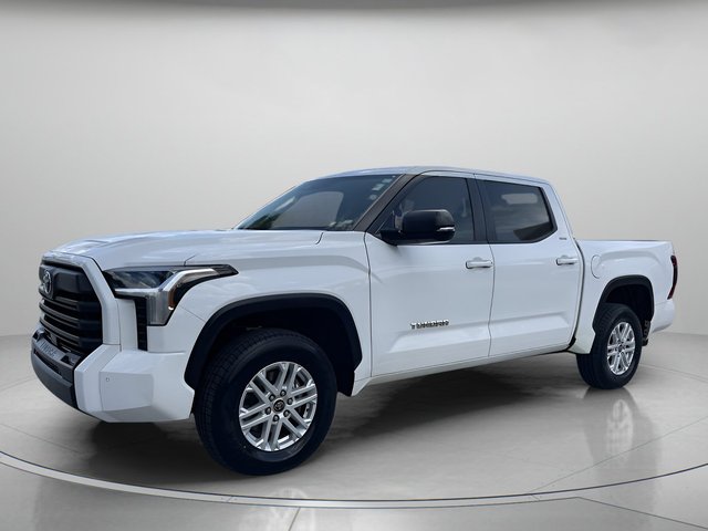 2024 Toyota Tundra 4WD SR5