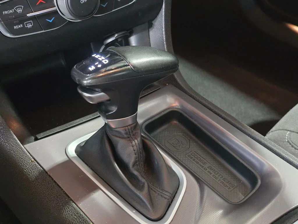 Used 2023 Gray Dodge SXT image 38