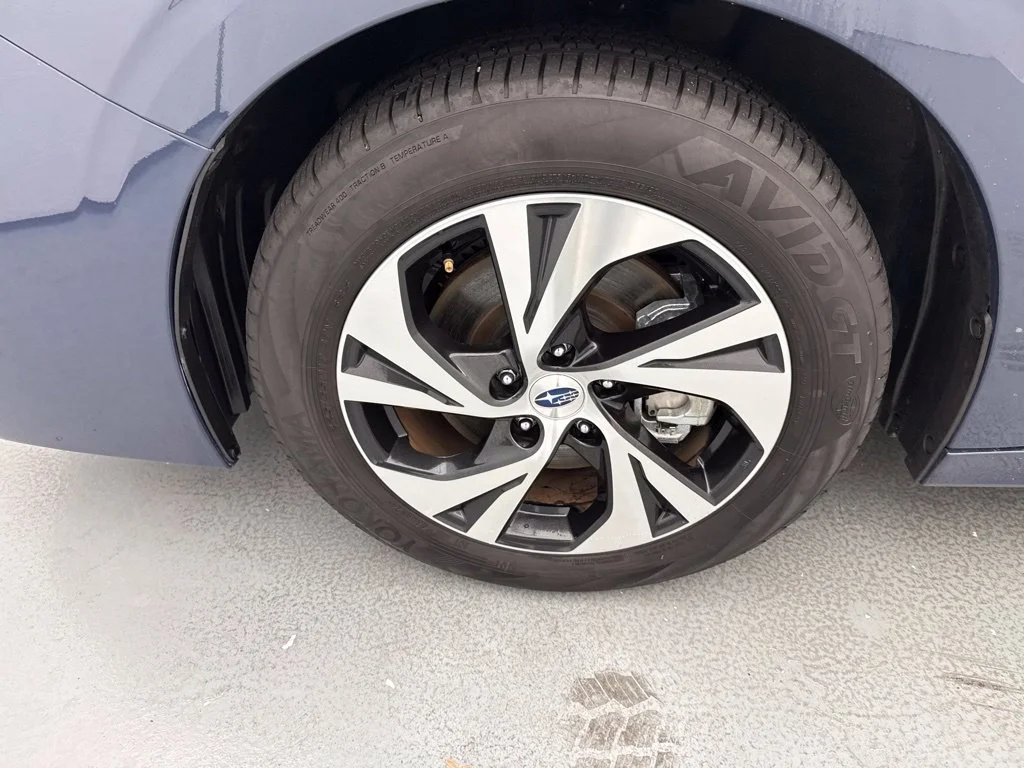 Used 2025 Cosmic Blue Subaru Premium image 5