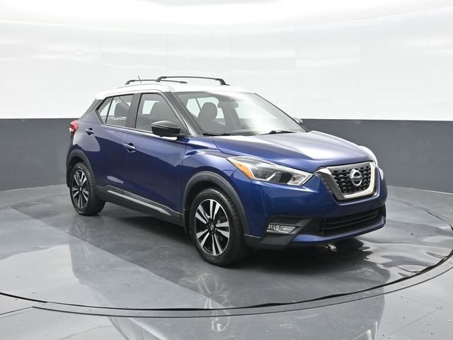 Used 2018 Blue Nissan SR image 22