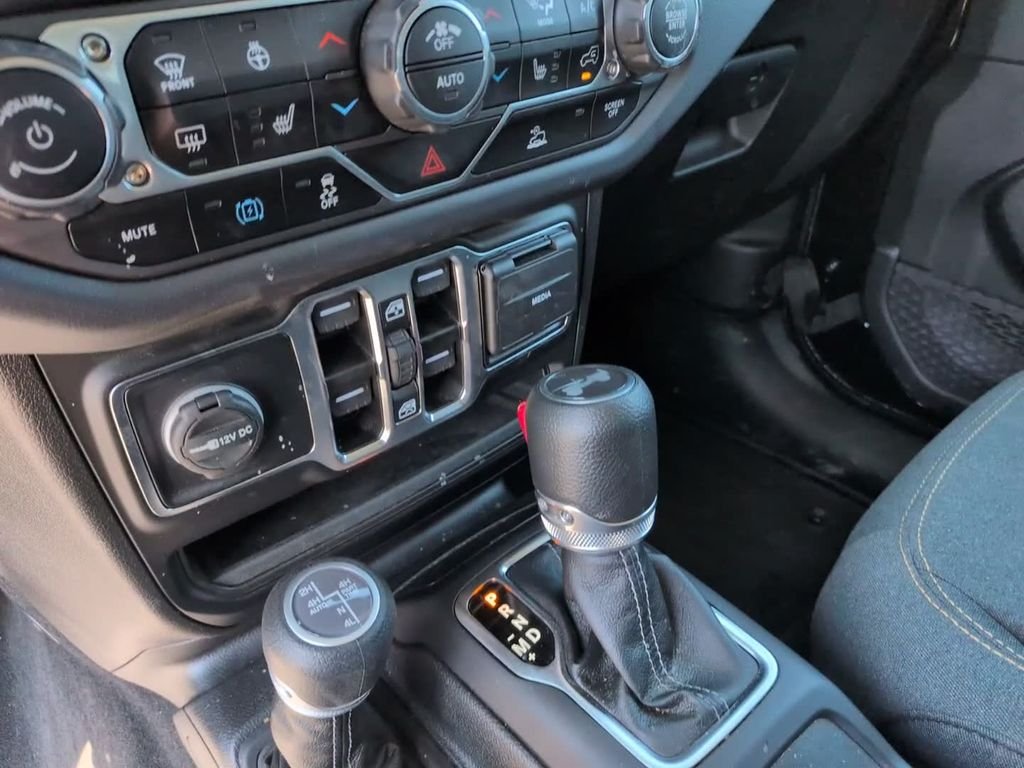 Used 2025 Black Jeep Sahara 4xe image 30