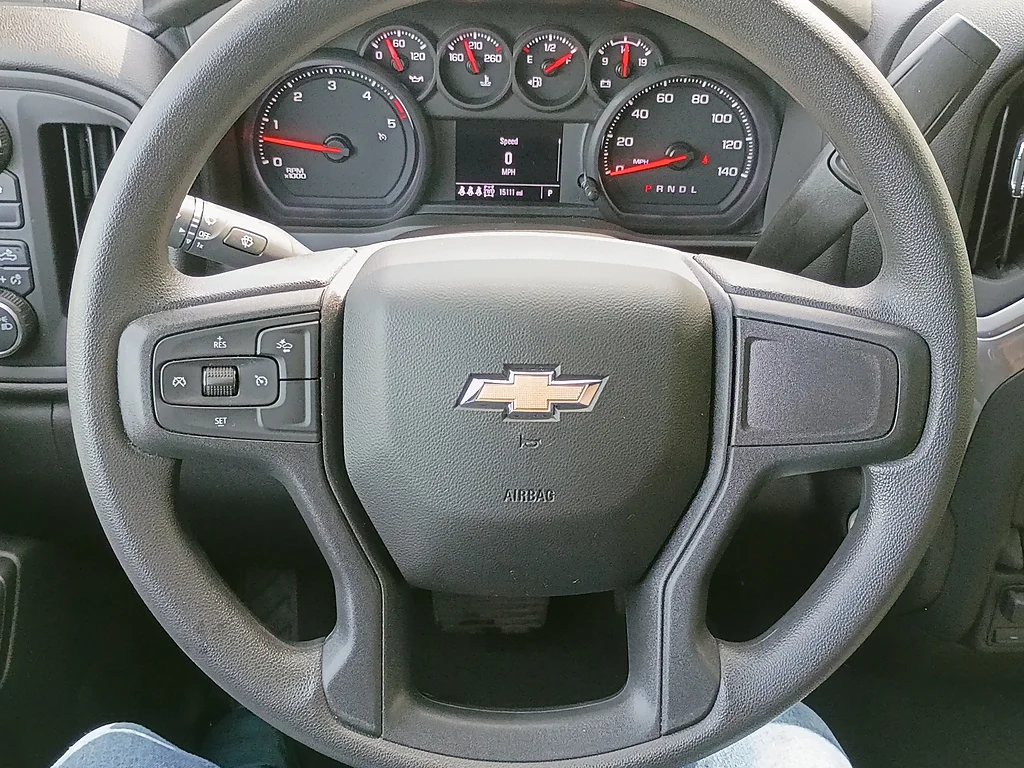 Used 2025 Slate Gray Metallic Chevrolet Custom image 22