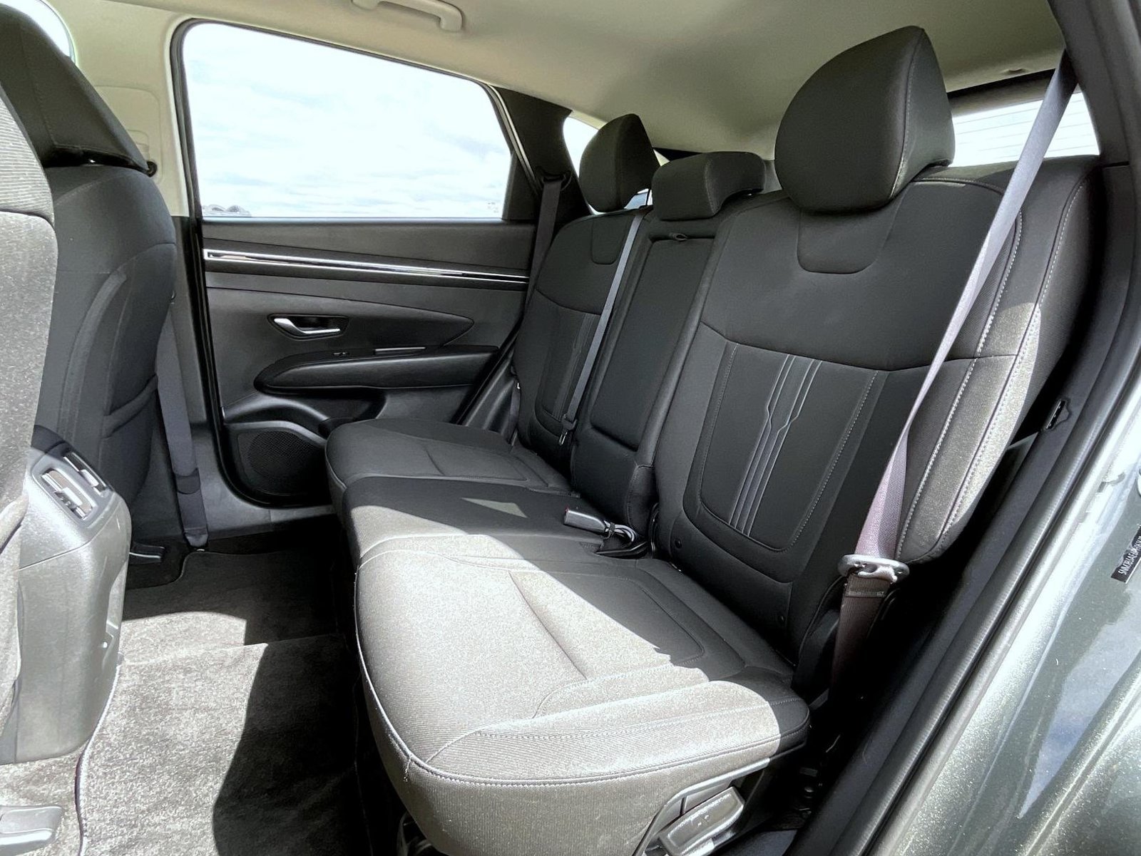 Used 2023 Gray Hyundai SEL image 19