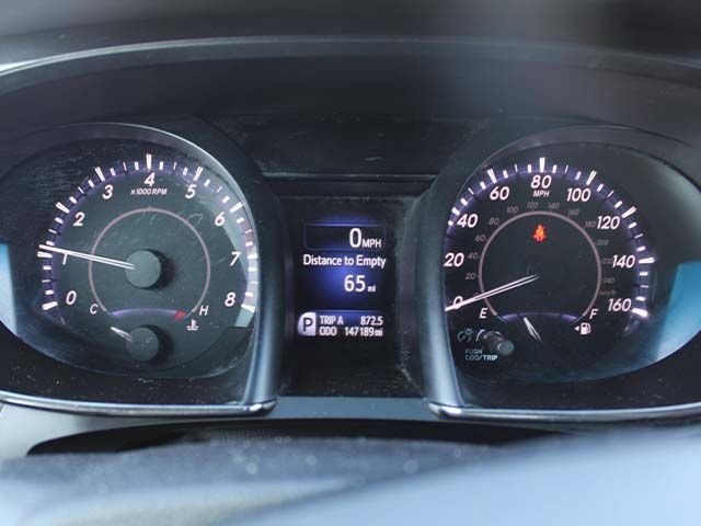 Used 2017 Blizzard Pearl Toyota XLE image 9