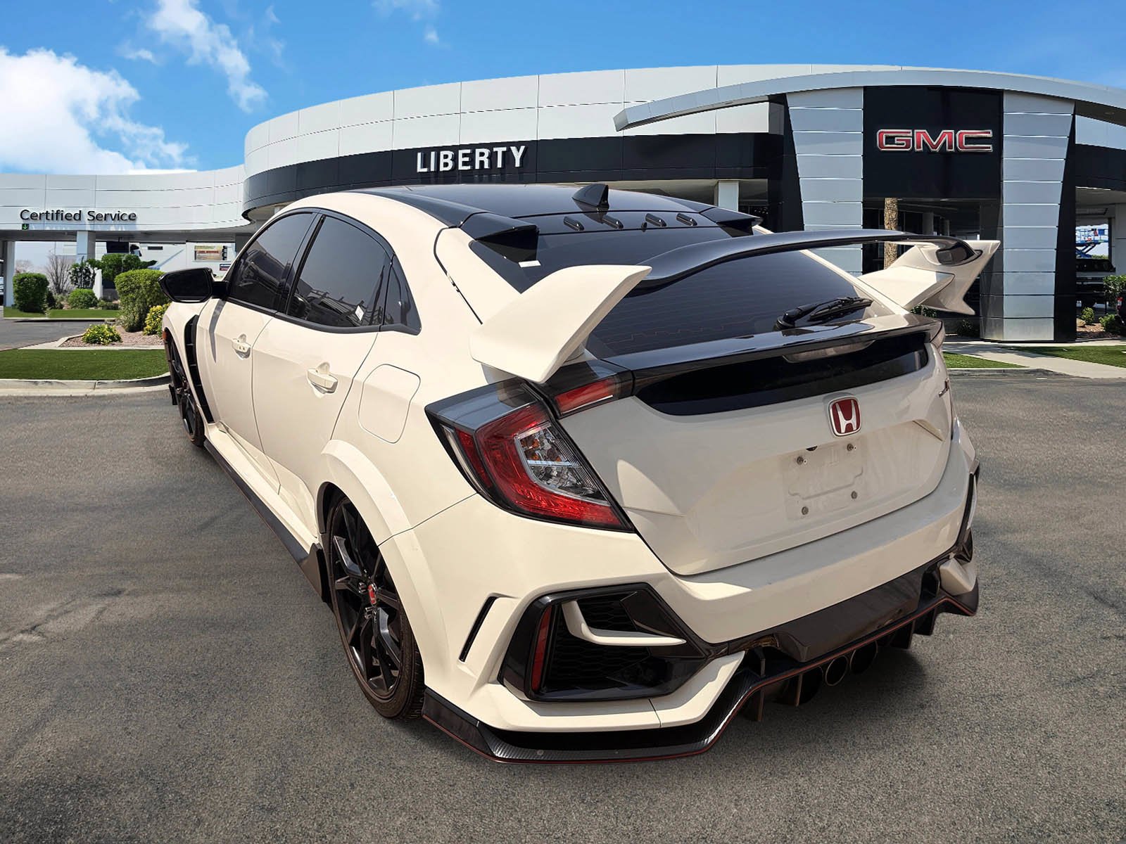 Used 2019  Honda Touring image 8