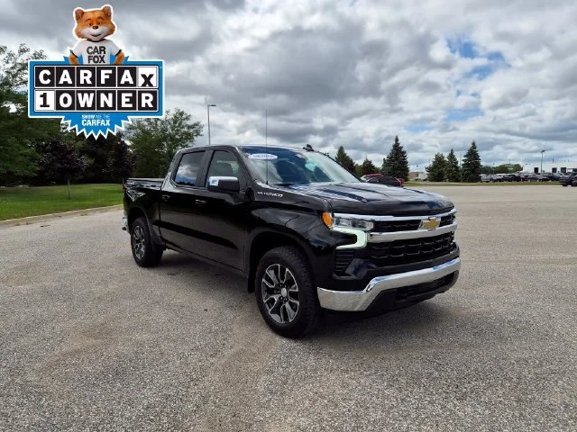 Used 2024 Black Chevrolet LT image 4