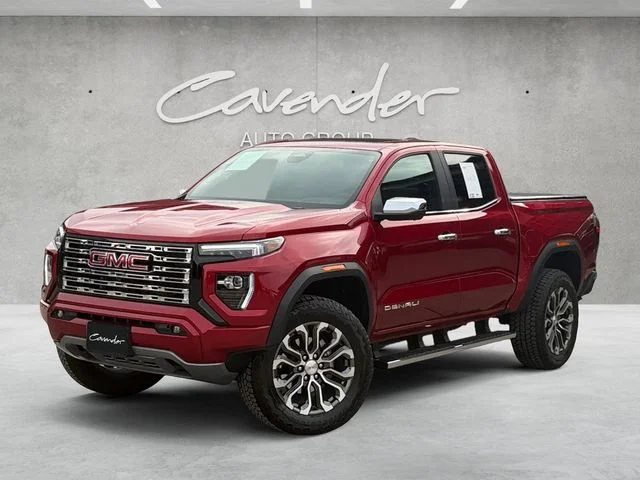 2025 GMC Canyon 4WD Denali Crew Cab Short Box's photo