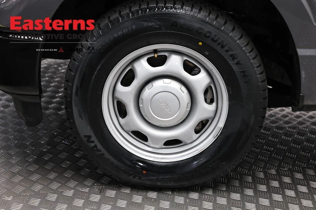Used 2022 Gray Ford XL image 30