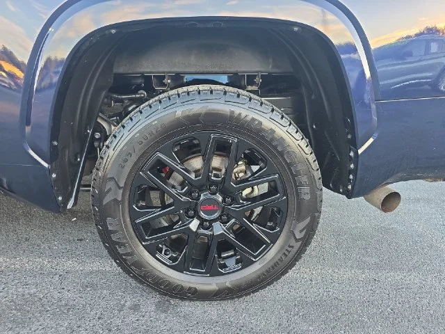 Used 2024 Blue Toyota SR5 image 33