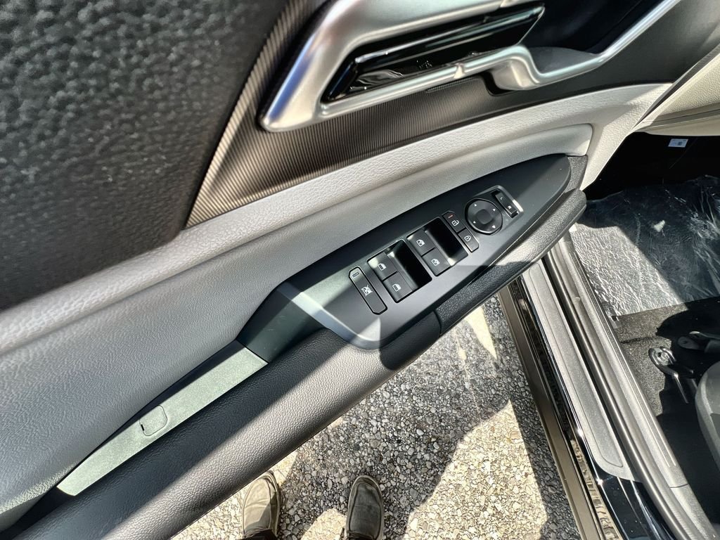 New 2026 Black Kia EX image 13