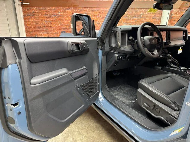 New 2025 Azure Gray Metallic Tri-Coat Ford Badlands® image 9