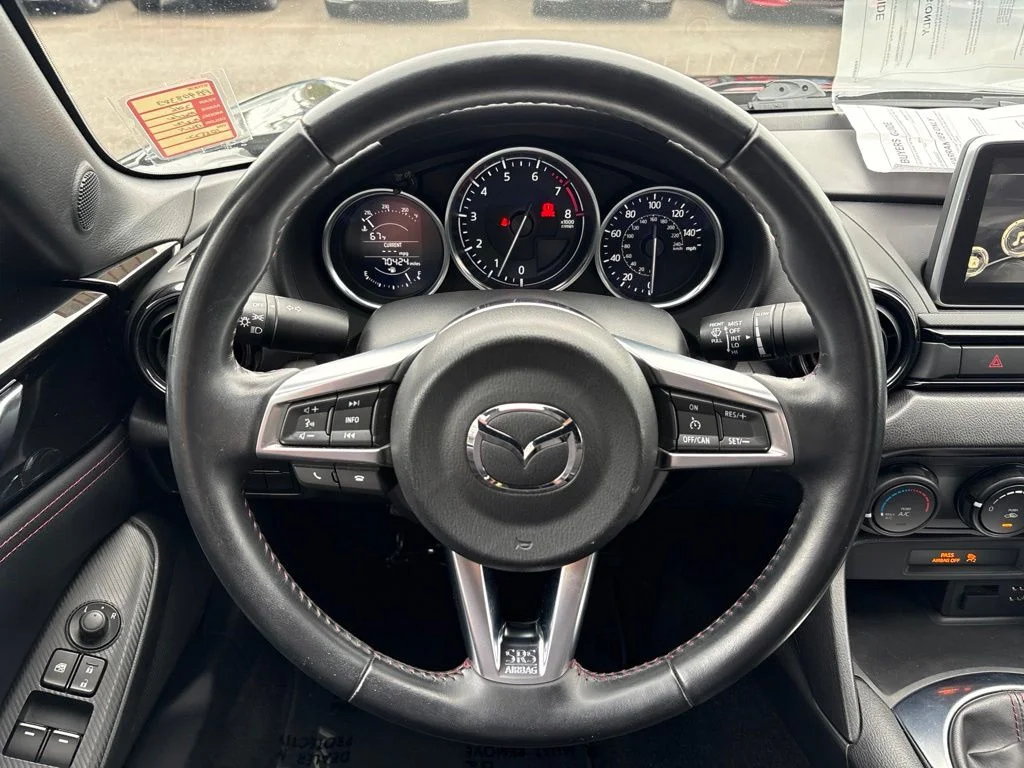 Used 2016 Black Mazda Club image 17