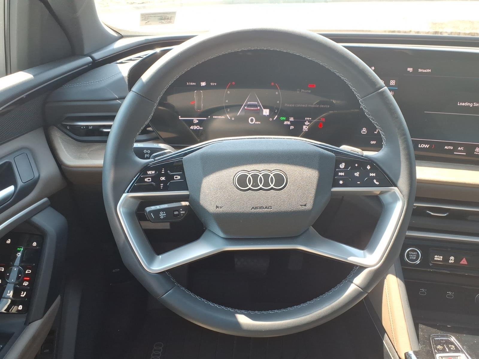 Used 2025 Arkona White Audi Premium image 12