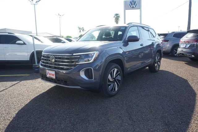 New 2026 Pure Gray Volkswagen 2.0T SE w/Technology image 1