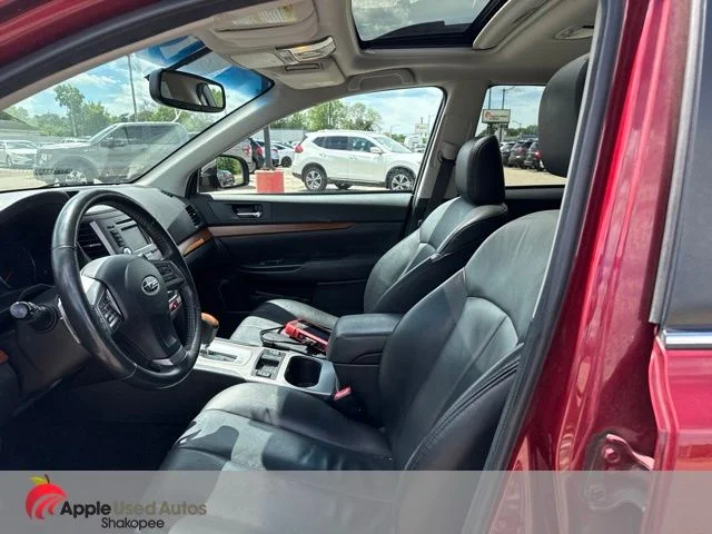 Used 2013 Red Subaru 2.5i image 7