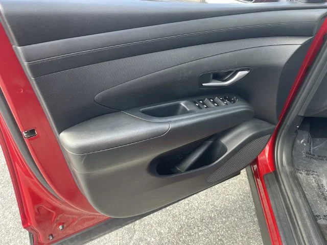 2026 Hyundai Tucson SEL - Photo 18