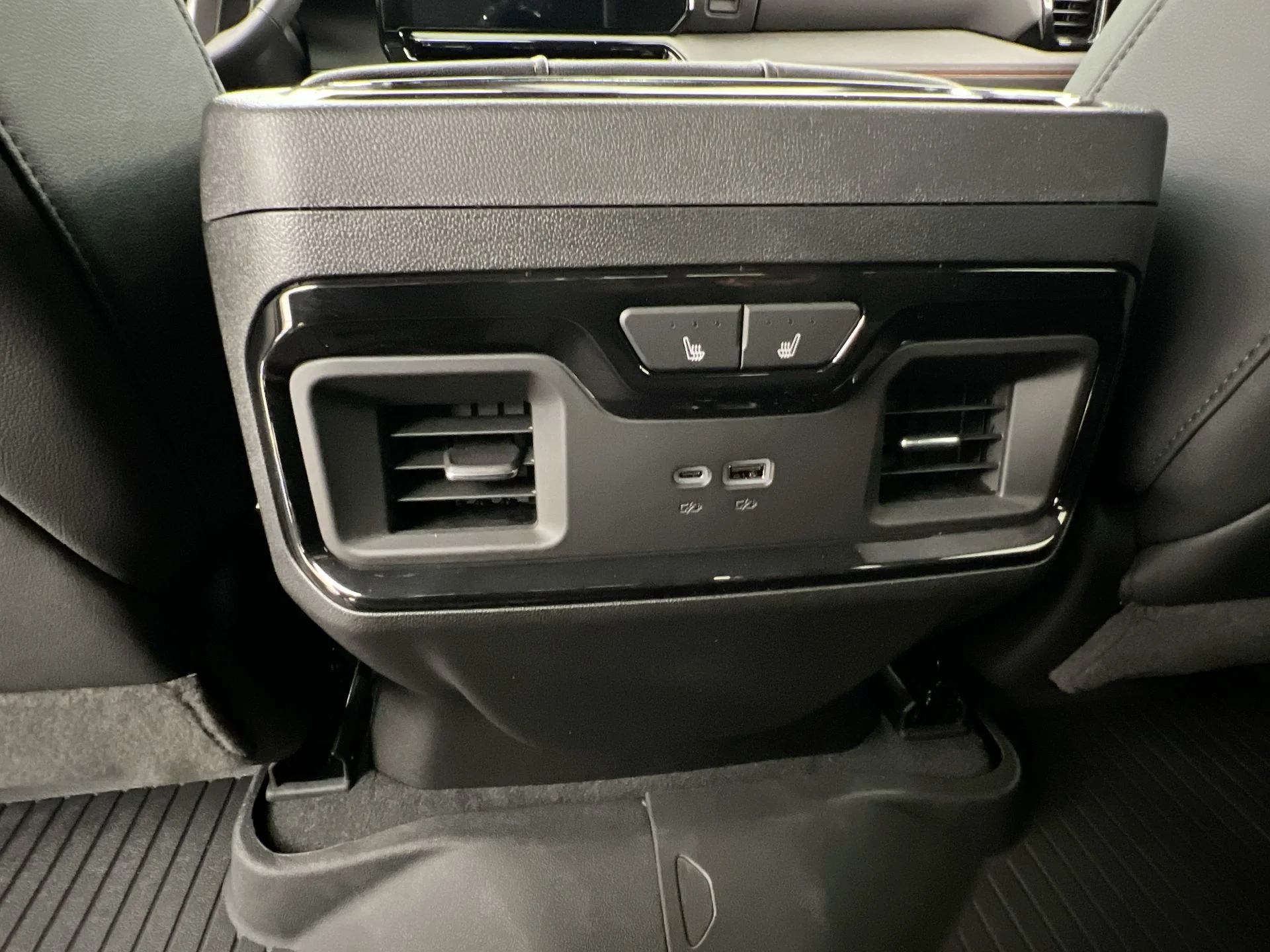 2026 GMC Sierra 1500 AT4 - Photo 78