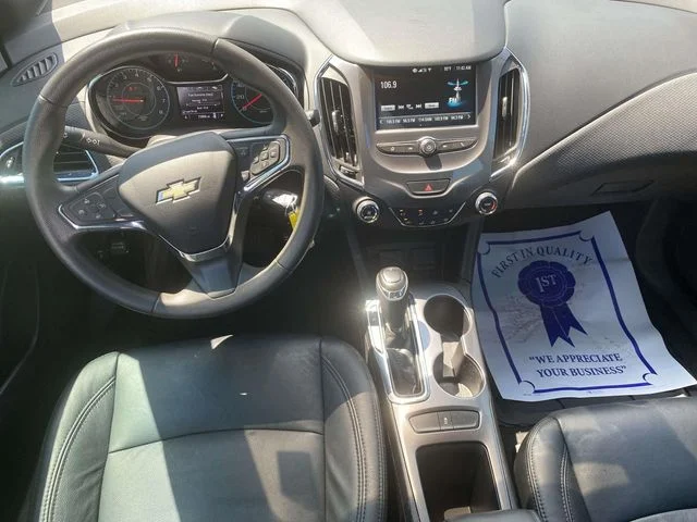 Used 2018 Silver Chevrolet LT image 10