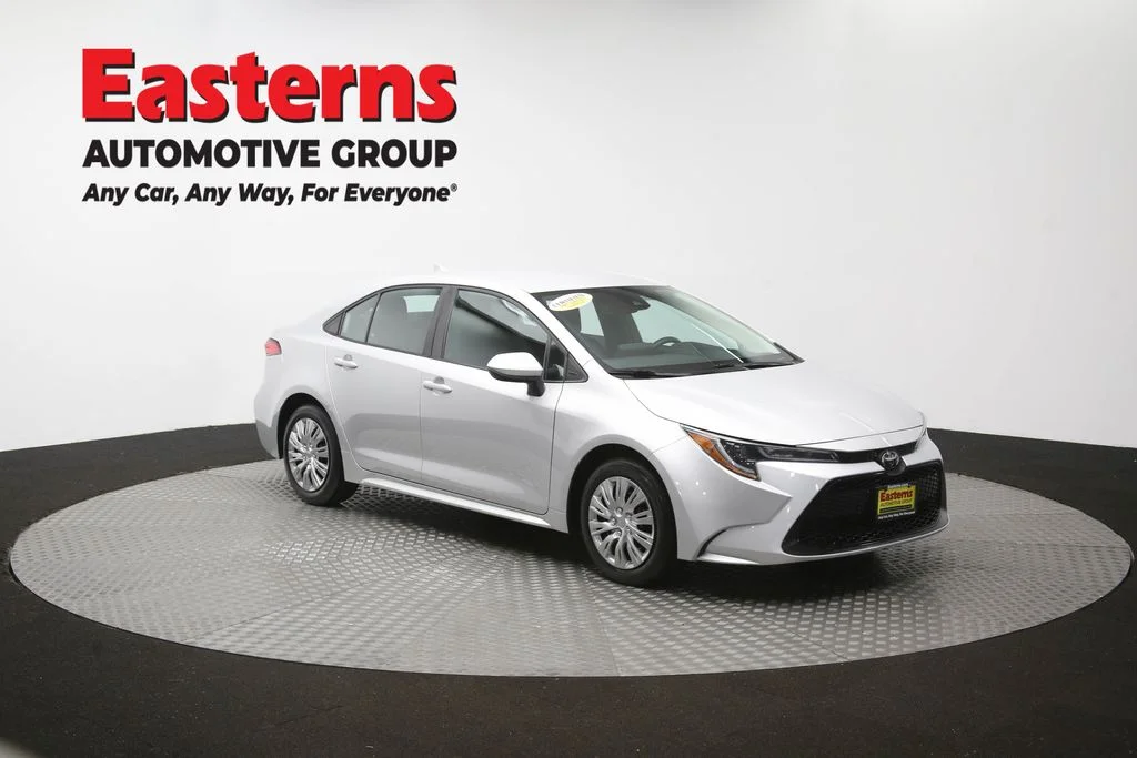 Used 2022 Silver Toyota LE image 48