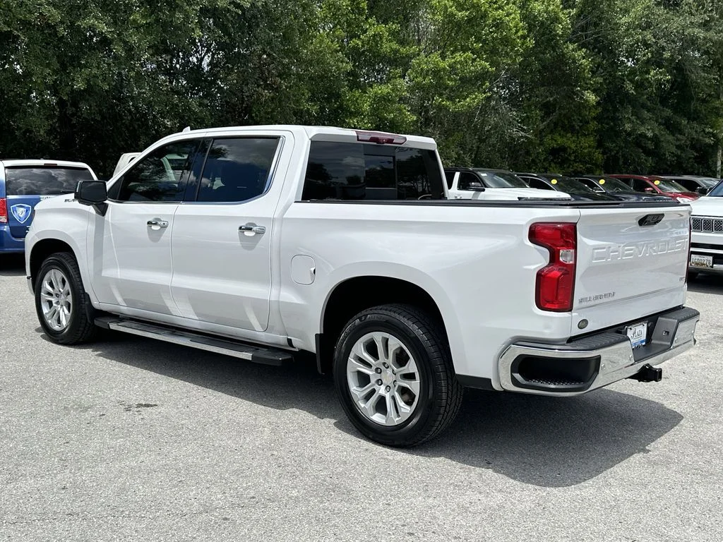 Certified Used 2023 Pearl Chevrolet LTZ image 5