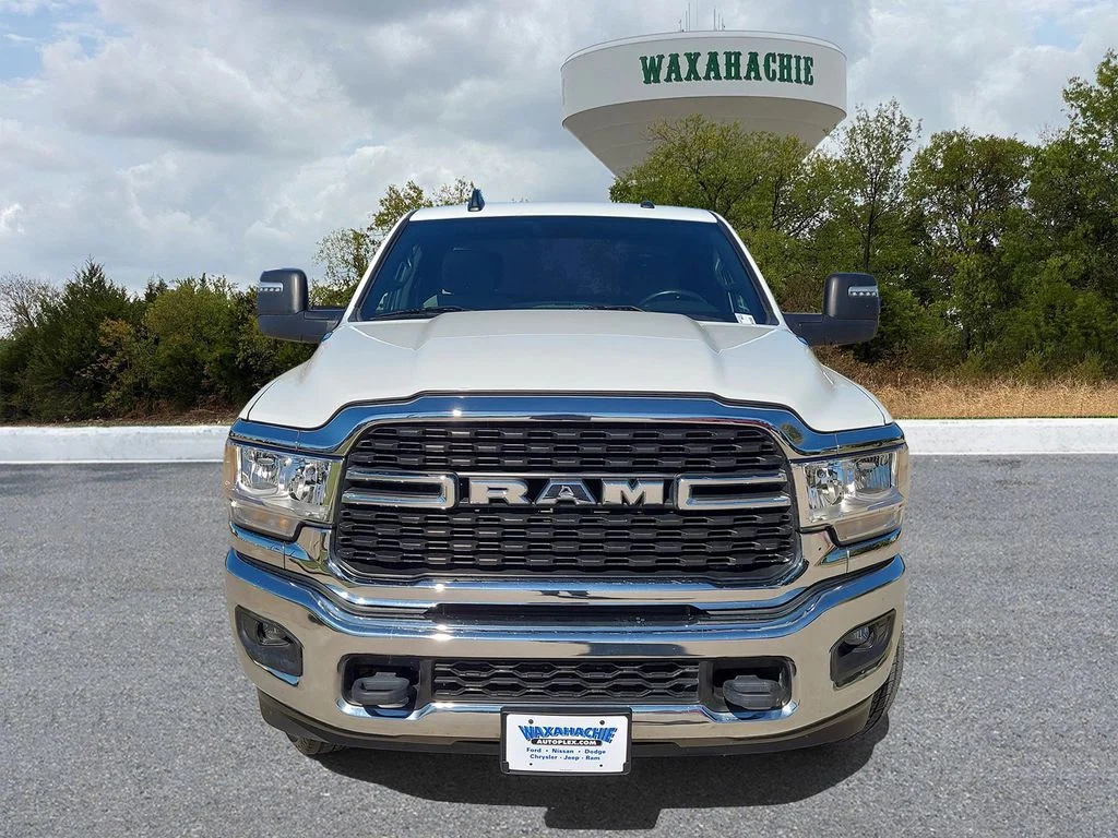 Used 2024 White Ram Big Horn image 2