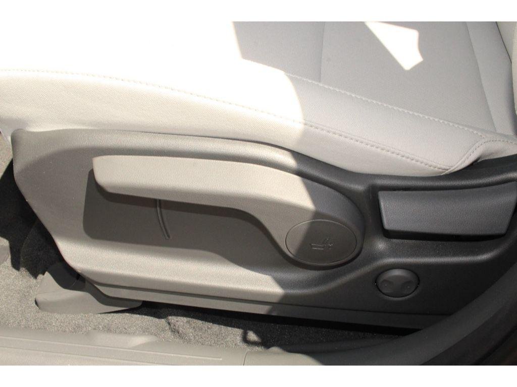 2026 Hyundai Santa Fe SE - Photo 16