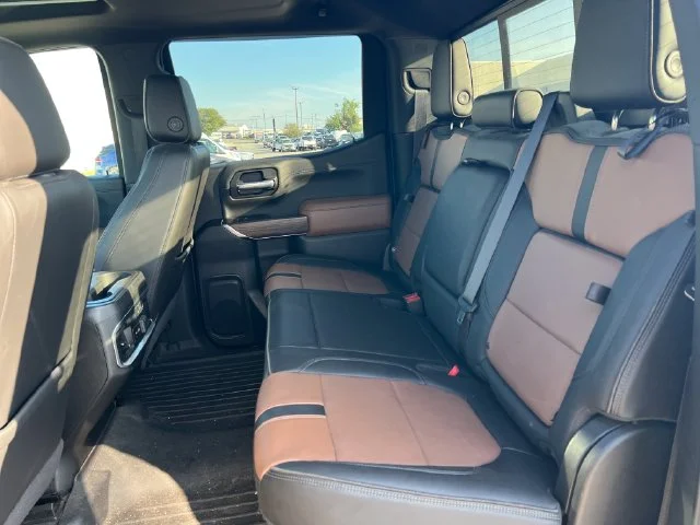 Used 2020 Gray Chevrolet High Country image 33