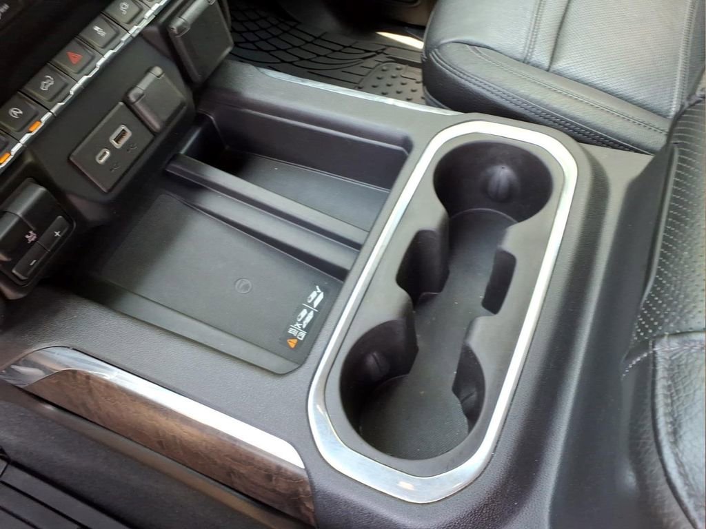 Used 2019 WHITE FROST TRICOAT GMC Denali image 11