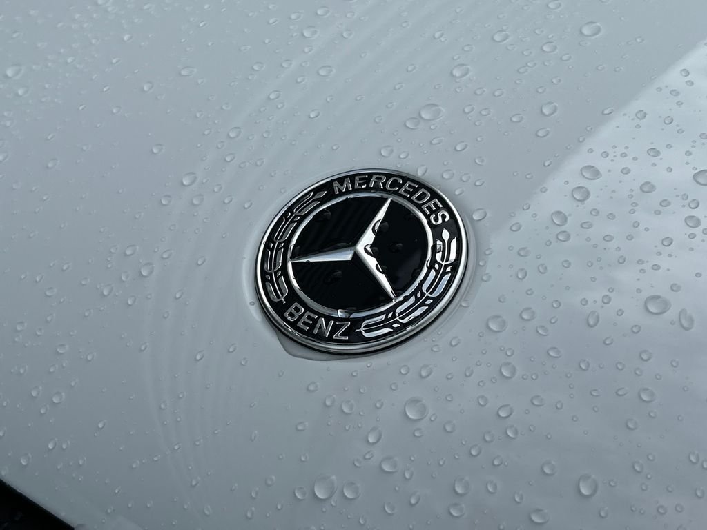 New 2027 Polar White Mercedes-Benz GLC 300 image 28