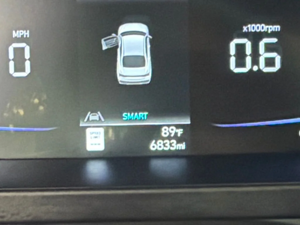 Used 2025 Gray Hyundai SEL Sport image 55