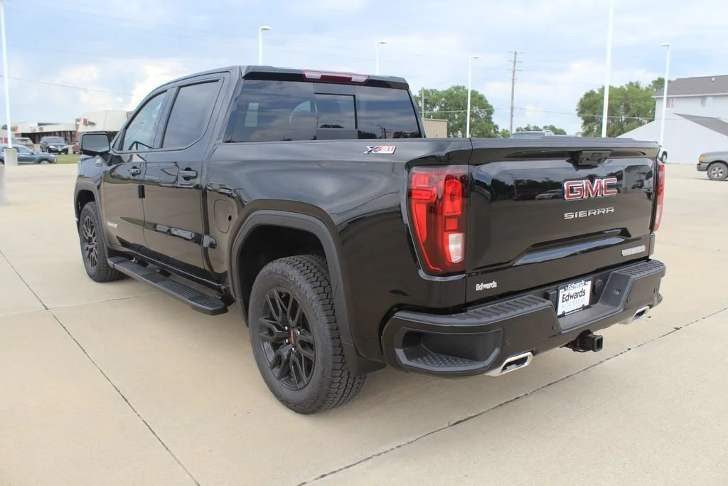 New 2026 Onyx Black GMC Elevation image 5