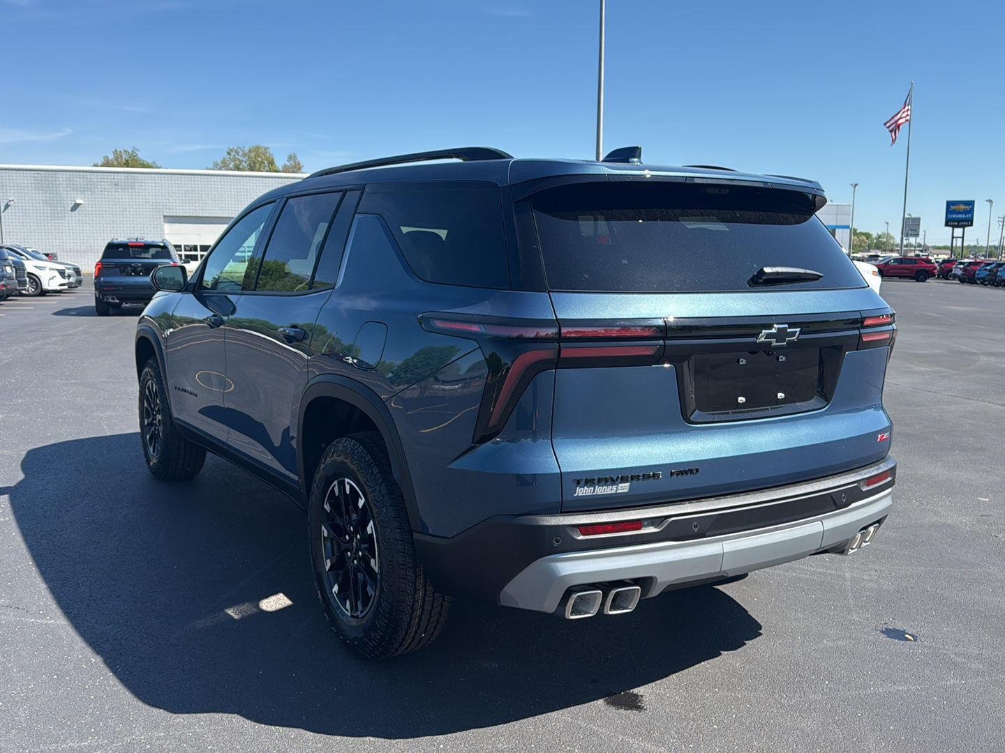 New 2026 Lakeshore Blue Metallic Chevrolet Z71 image 19