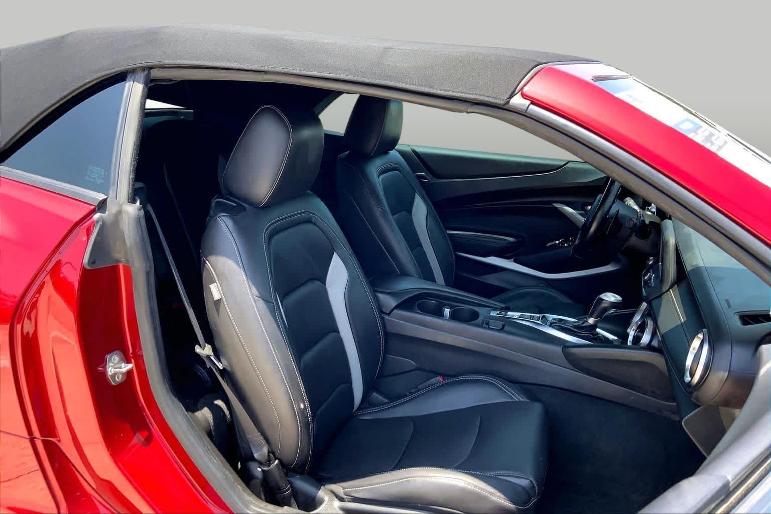 Used 2022 Wild Cherry Tintcoat Chevrolet 2LT image 8