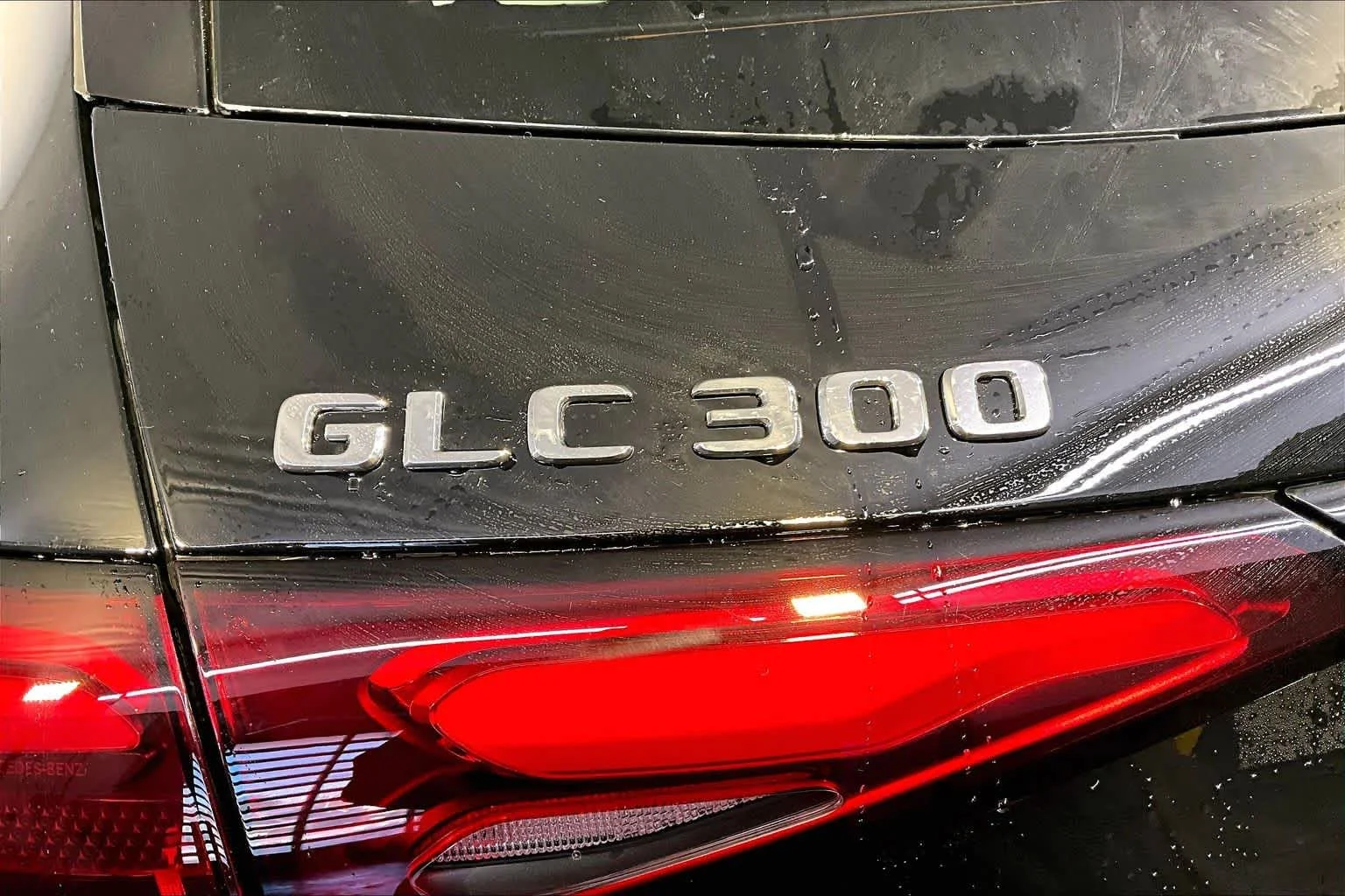 New 2026 040/Black Mercedes-Benz GLC 300 image 6