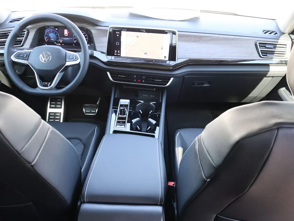 2026 Volkswagen Atlas SEL Premium R-Line - Photo 19