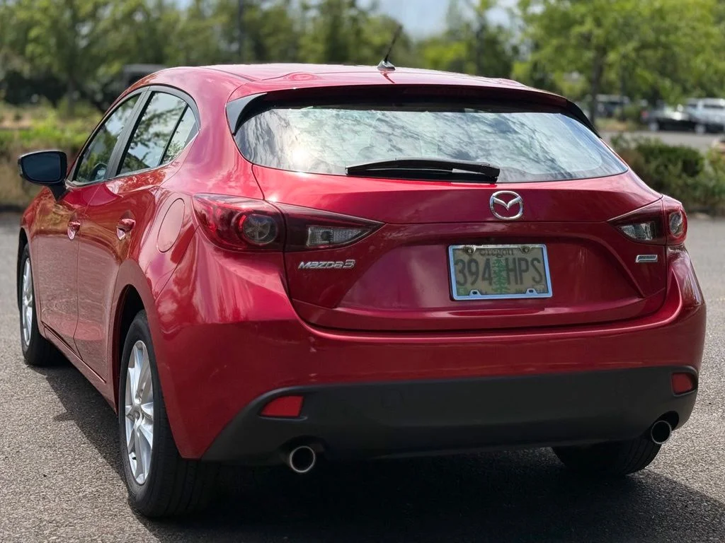 Used 2015 Red Mazda i Touring image 3